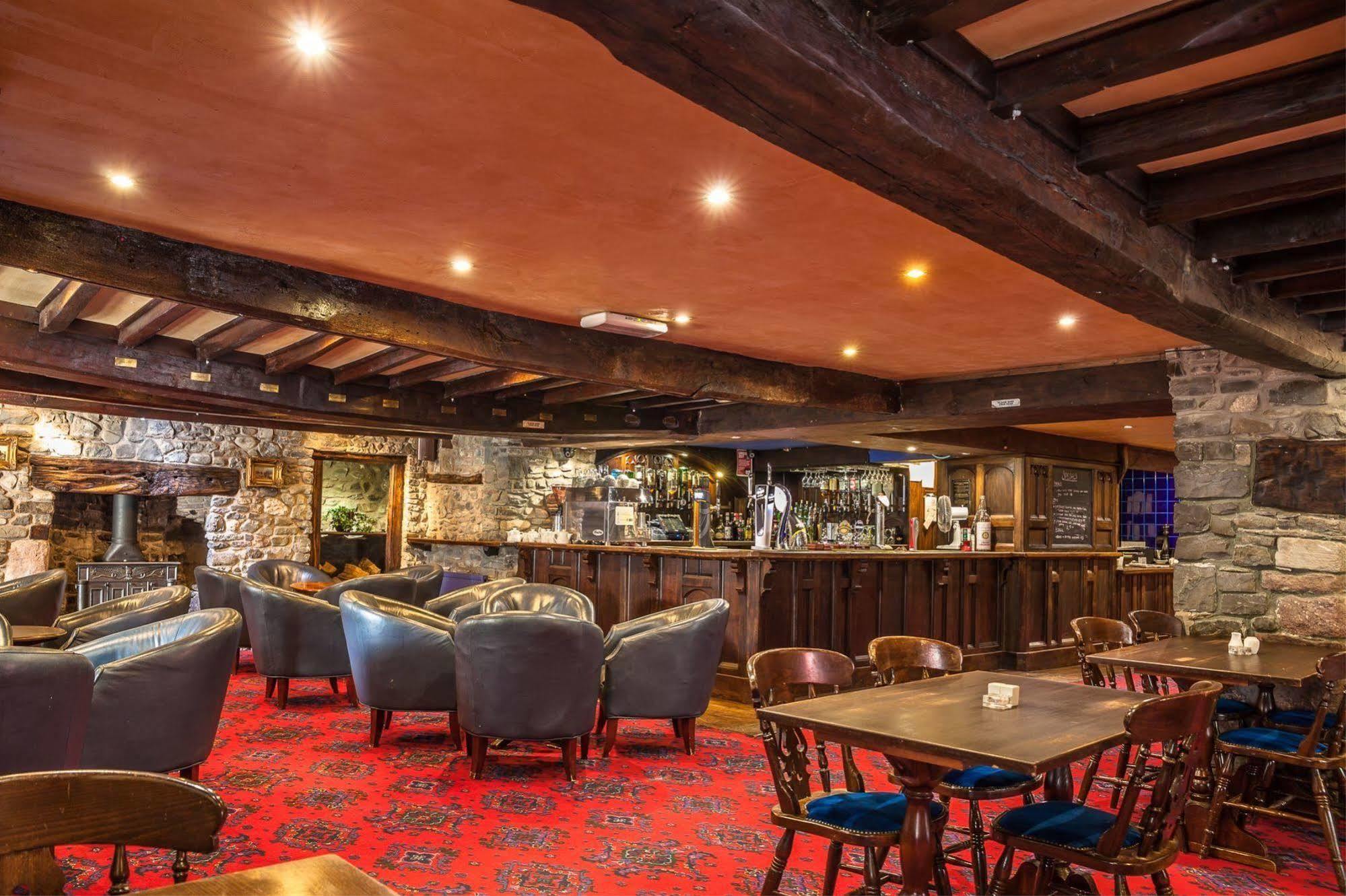 The King'S Head Llandovery Exterior photo